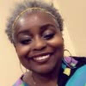 Meet your Posher, Beverly